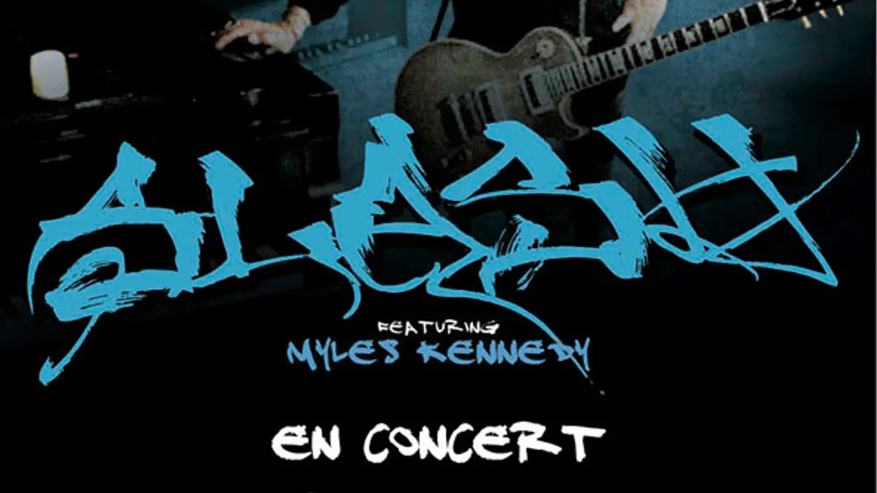 SLASH featuring Myles Kennedy