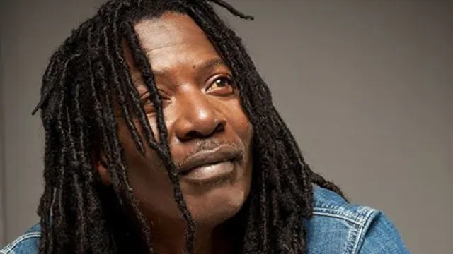 Alpha Blondy & the solar system