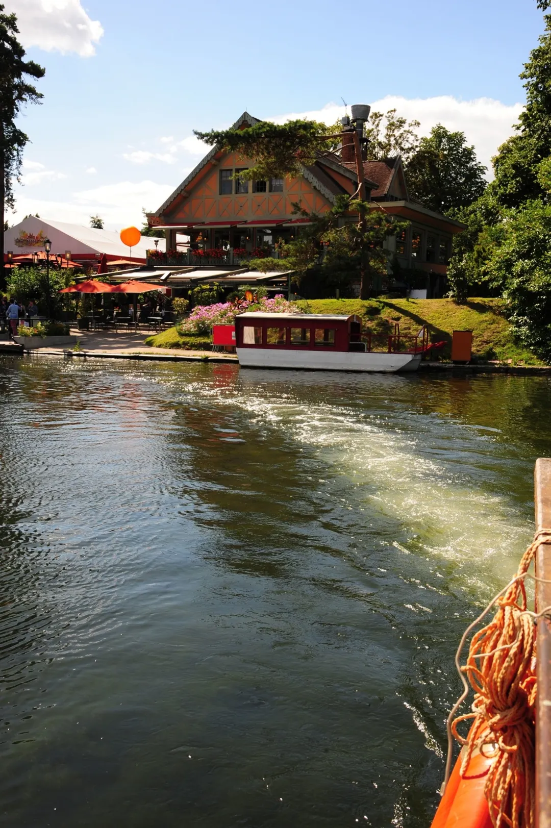 Le Chalet des Iles Salle Restaurant Paris