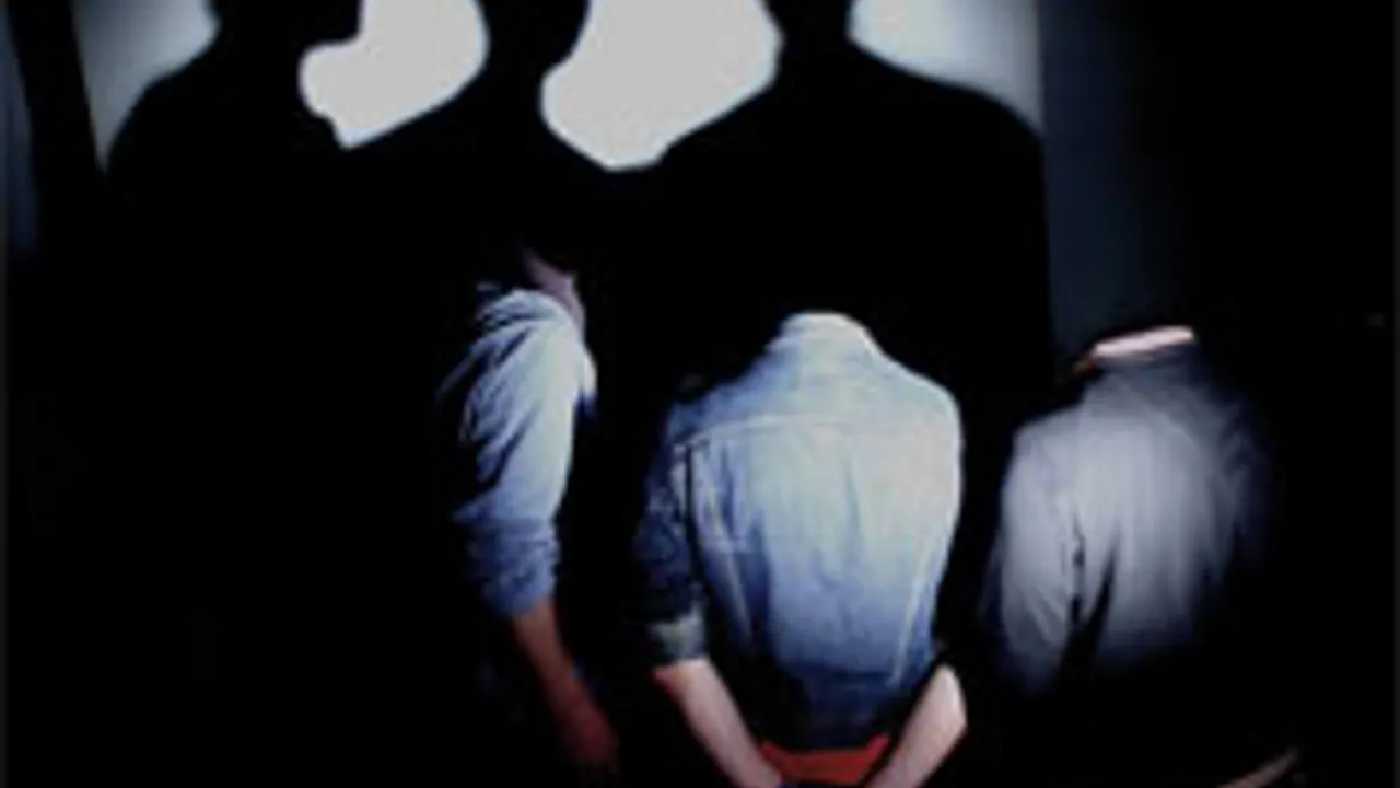 THE NODZ + JUVENILES + COASTAL CITIES - SOIREE DAKATOUR