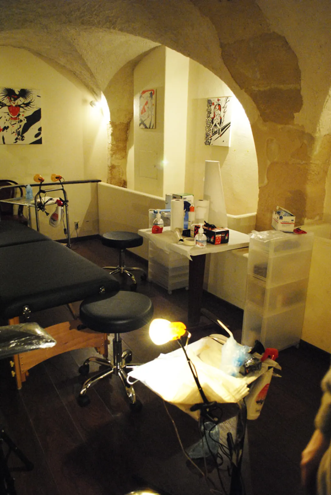 Horror Picture Tea Restaurant Paris