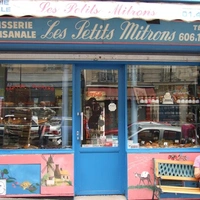 Les Petits Mitrons
