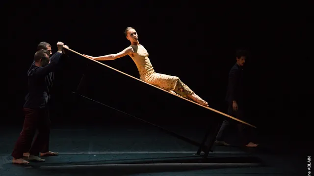 Catherine Diverrès "Blow The Bloody Doors Off !"