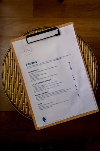 L'Ouzeri Restaurant Paris