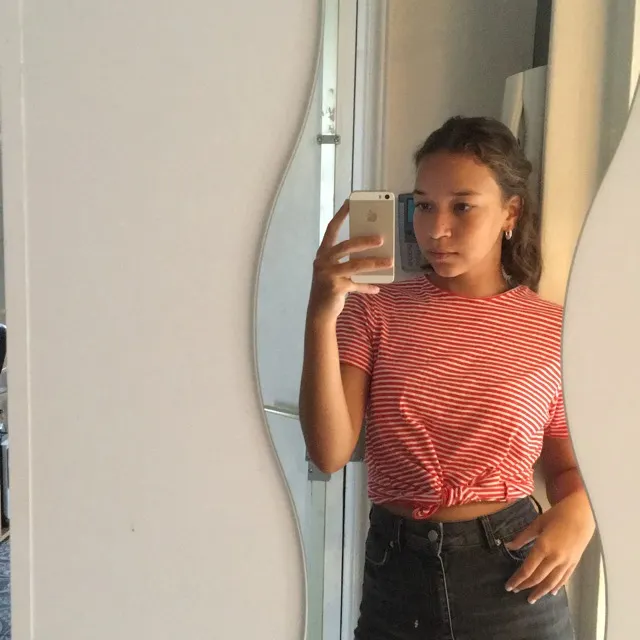 Ines M