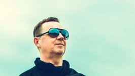 Nick Warren