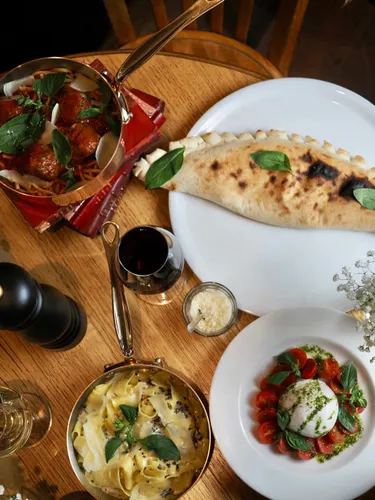 Trattoria Firenze Restaurant Paris
