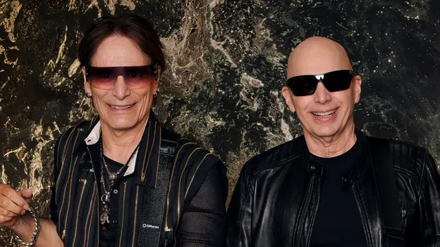 JOE SATRIANI