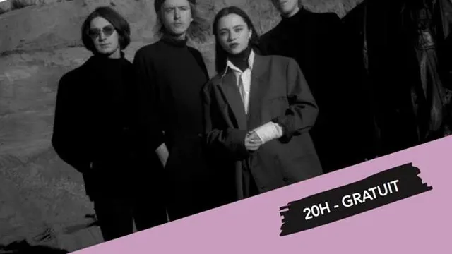 Holy Motors • Kid Among Giants • Heliums / Supersonic (Free)
