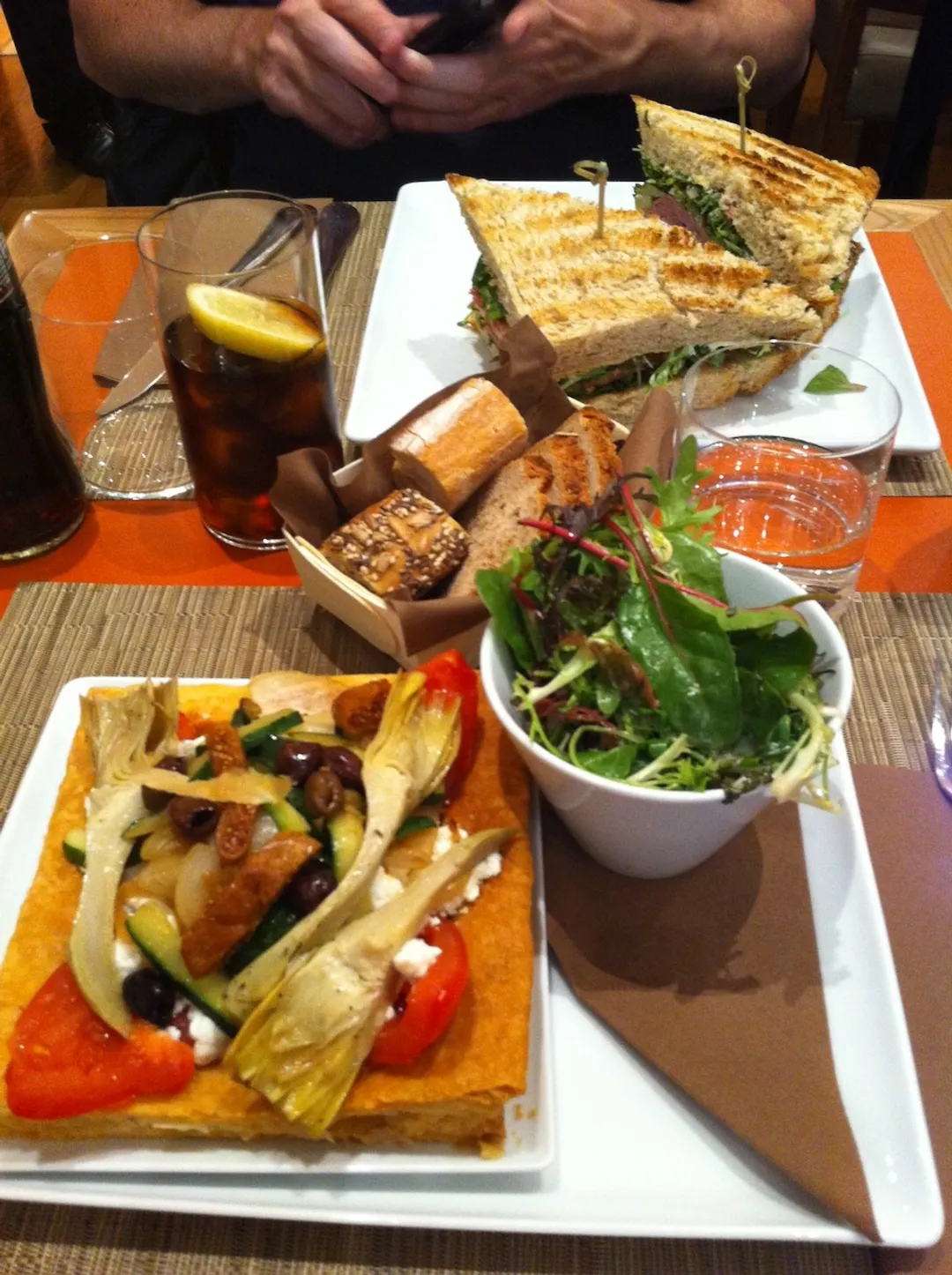 Bread and Roses Restaurant Paris