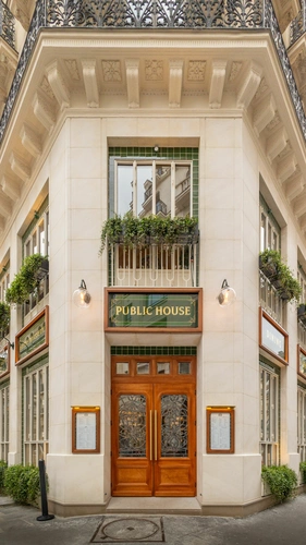 Public House Restaurant Paris