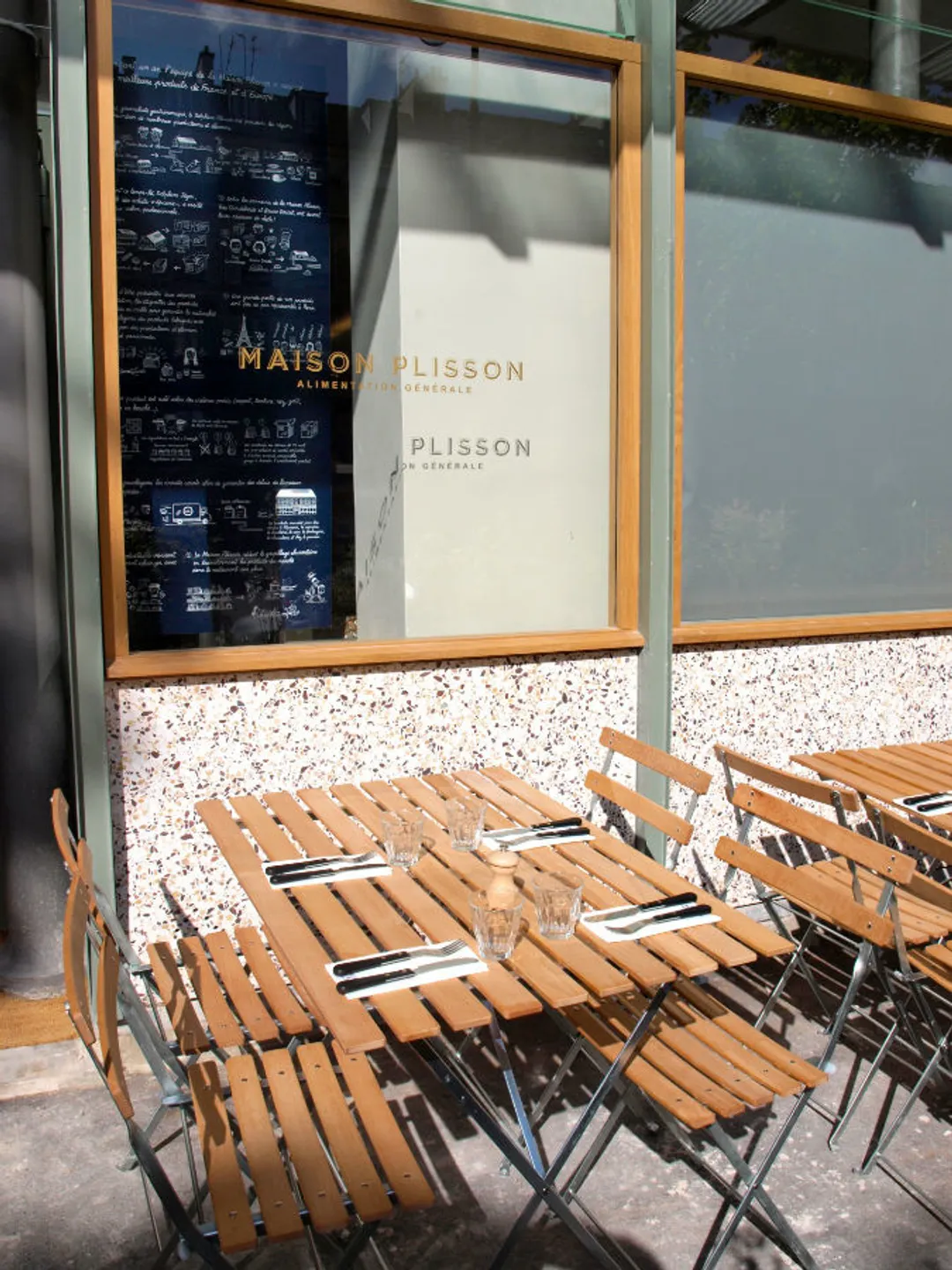 Maison Plisson Beaumarchais Restaurant Shop Paris