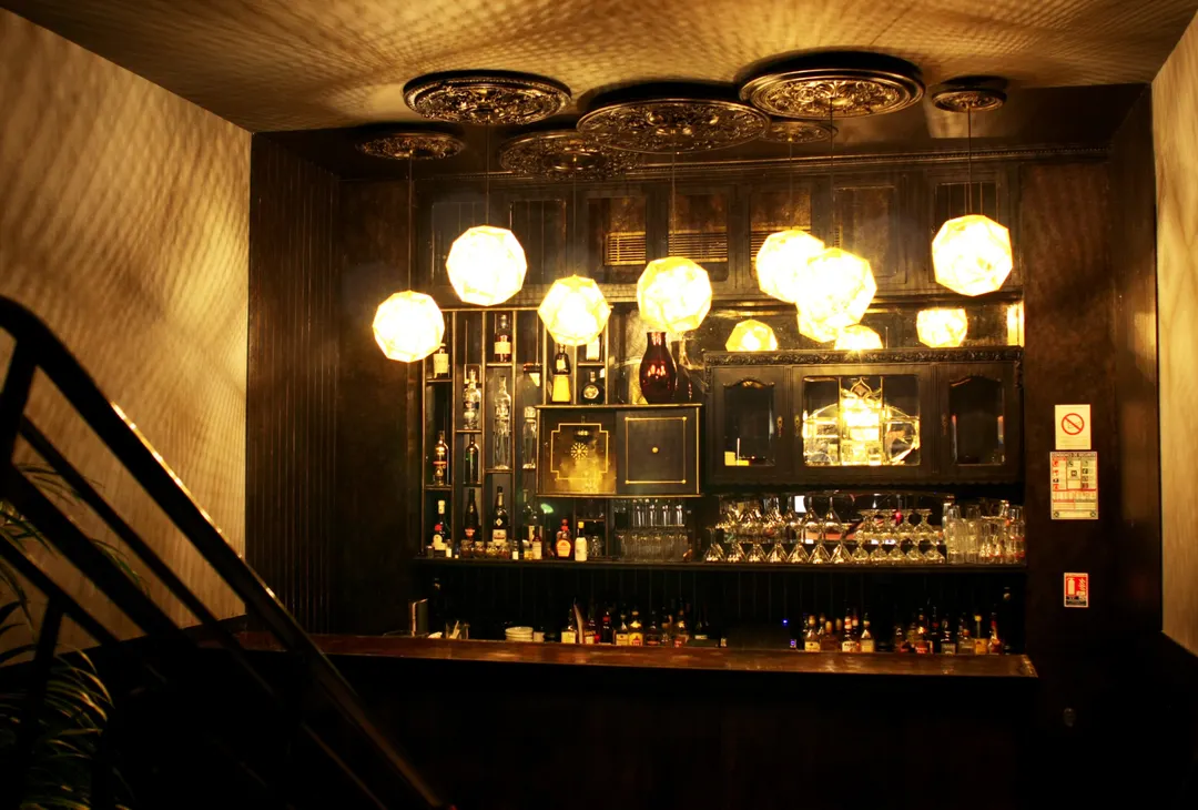 Le Petit Club Club Bar Paris