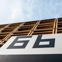 Le SIX B S