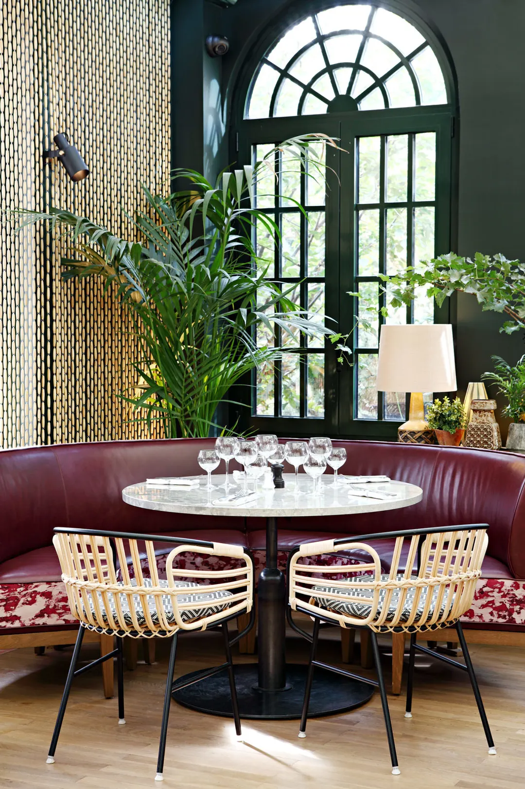 Eugène Eugène Restaurant Bar Puteaux