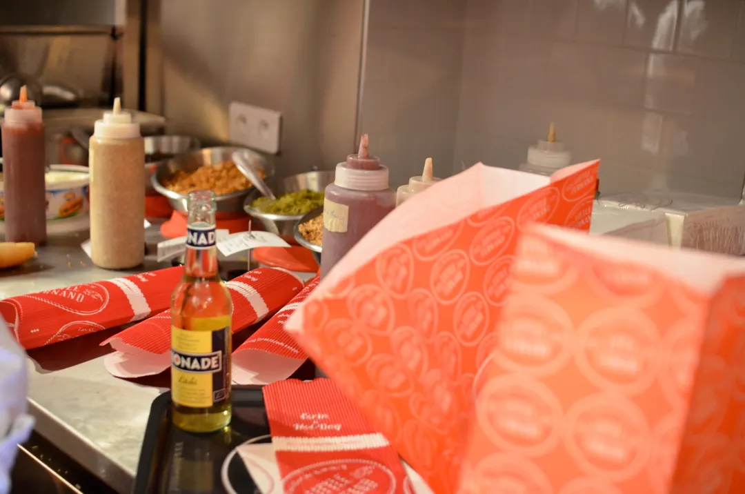 Little Fernand Restaurant Paris