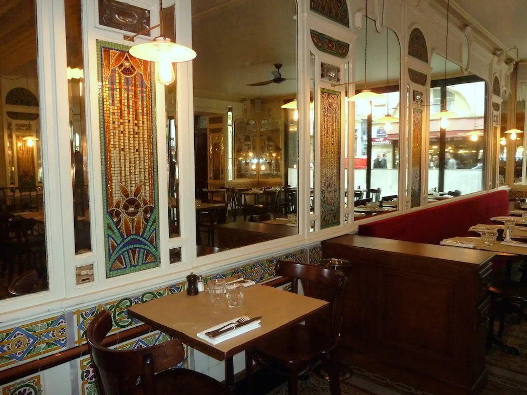 La Belle Epoque Restaurant Bar Paris