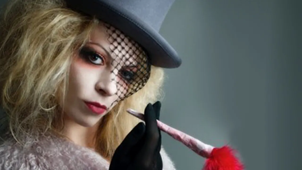 ALICE AU PAYS DES MERVEILLES