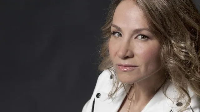 JOAN OSBORNE