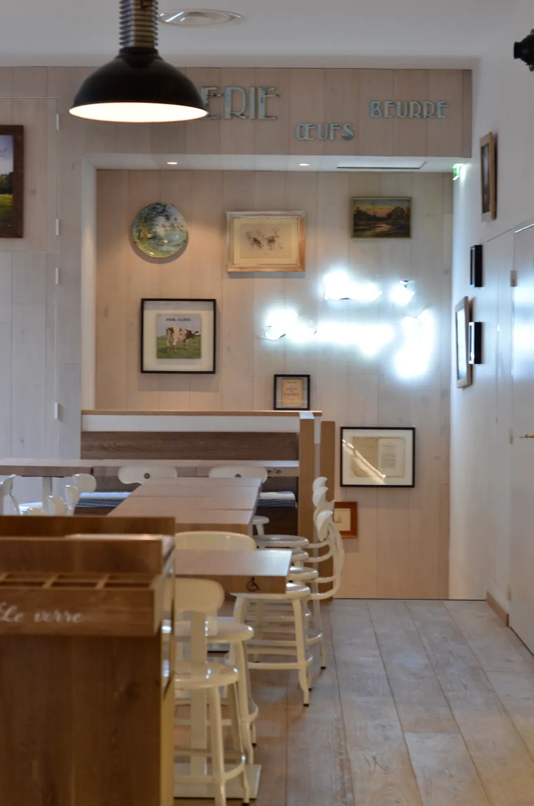 Aux 2 Vaches Restaurant Paris