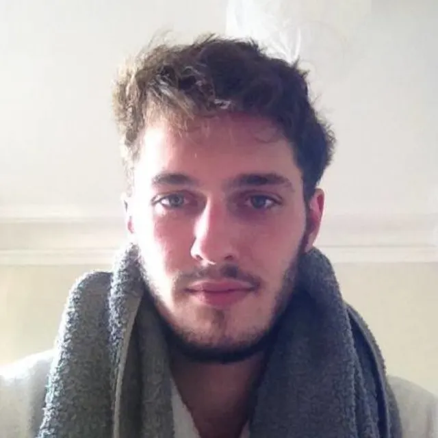 Louis-Hadrien F