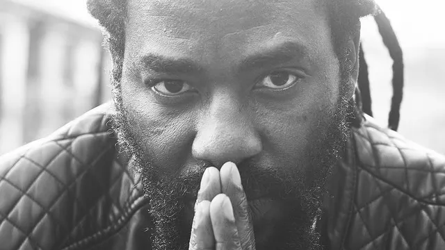 Omar Perry & Erm + 1ère Partie : Maxxo