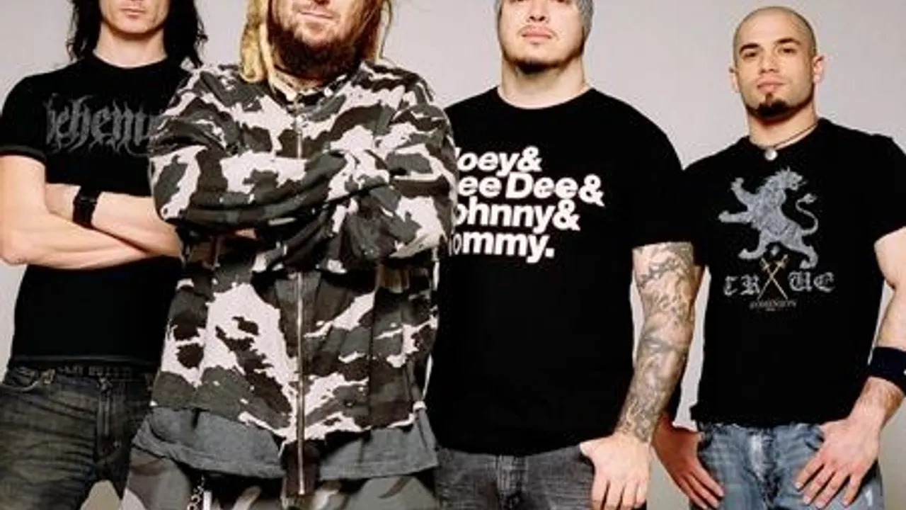 CAVALERA CONSPIRACY