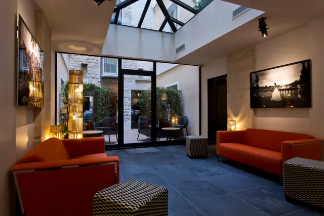 Hôtel Atmosphères, le Paris en clichés