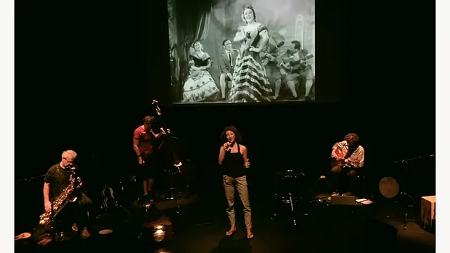 Yaïa - Annette de mare a hija