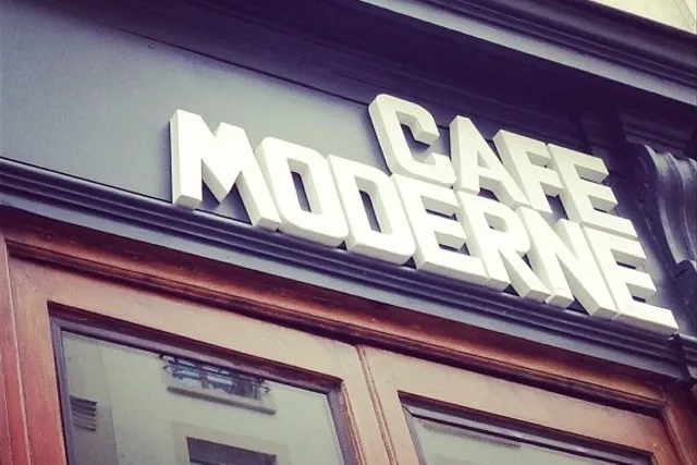 Café Moderne