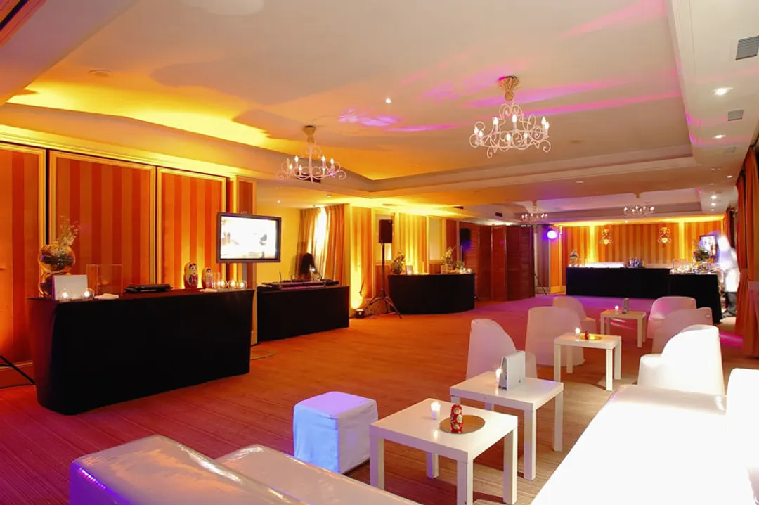 Le Pavillon Royal Salle Paris