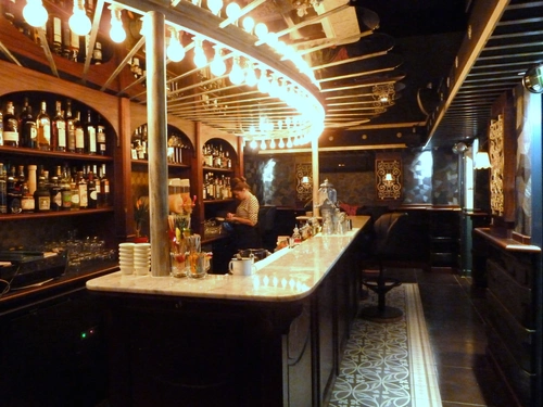 Lulu White Bar Paris