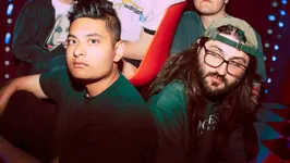 HOT MULLIGAN