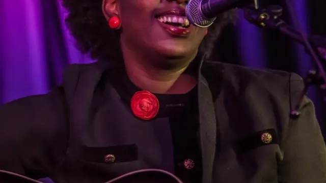 Aïdara en Concert Live Acoustique