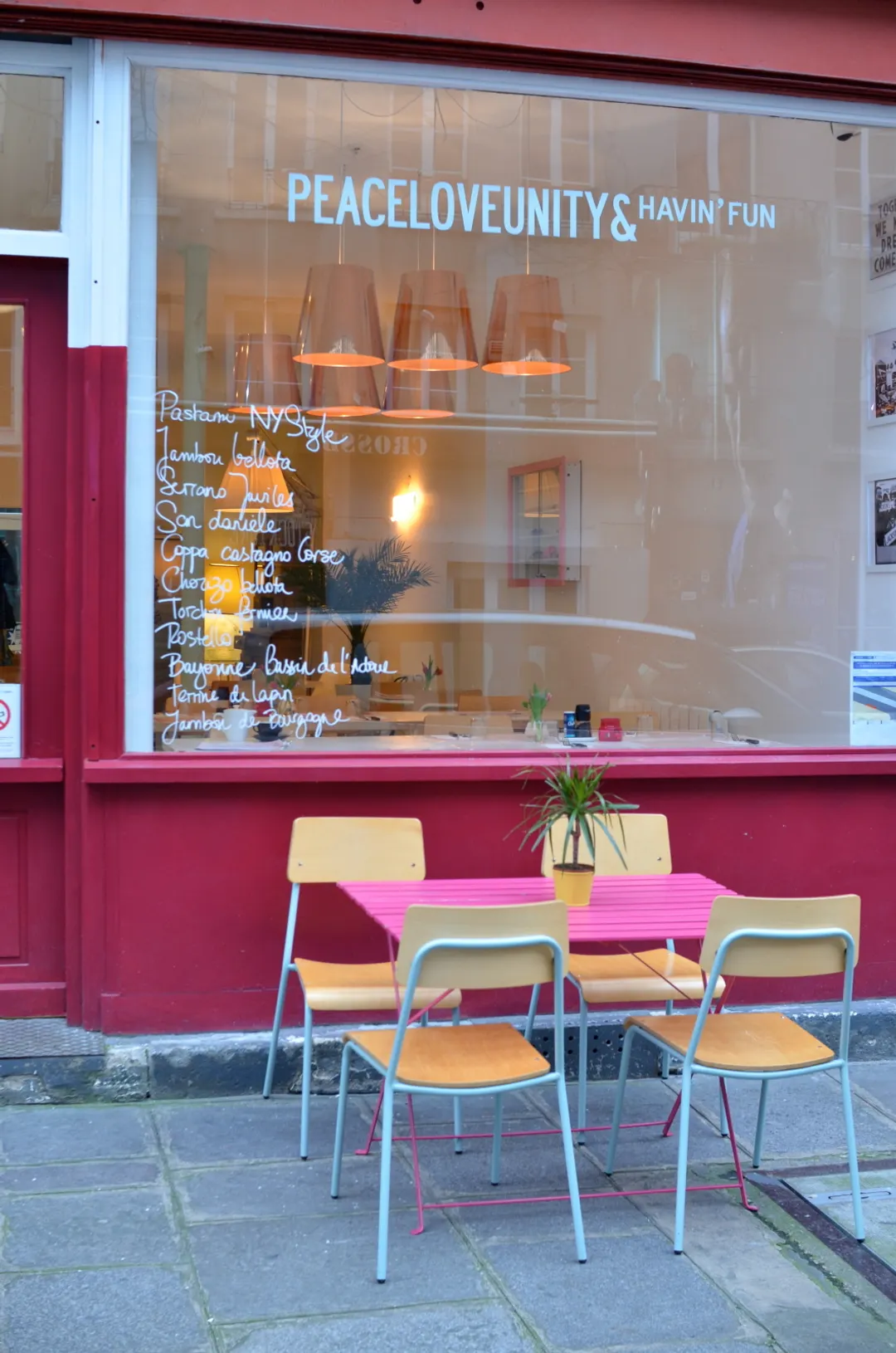 Jolideli Restaurant Shop Paris