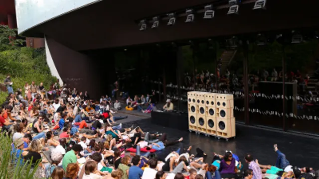 Les Siestes Electroniques au Quai Branly