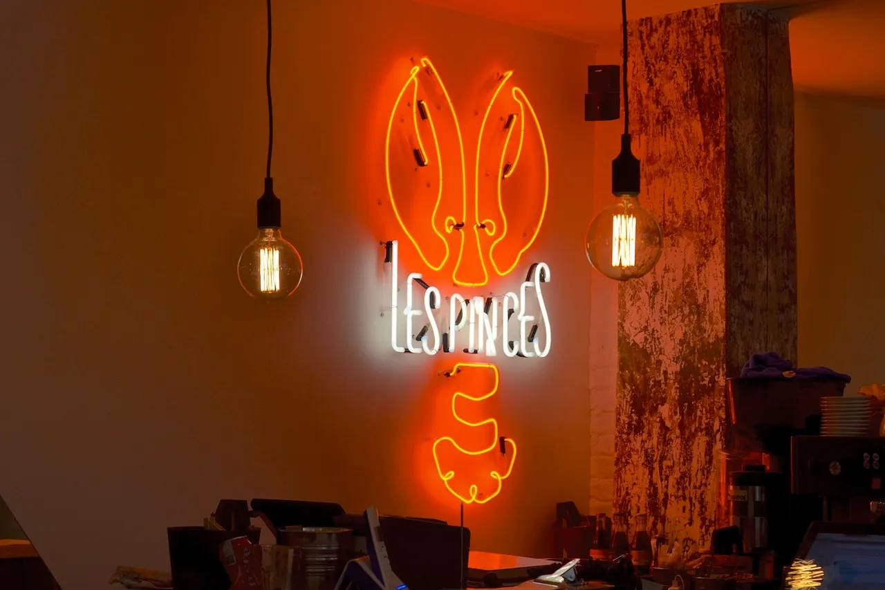 Les Pinces