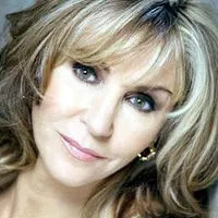 Lesley Garrett