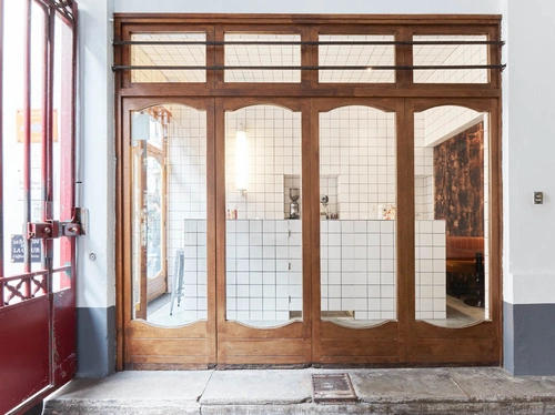 Le Ruisseau Burger Joint Restaurant Paris