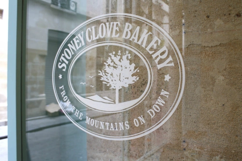Clove Bakery Shop Paris