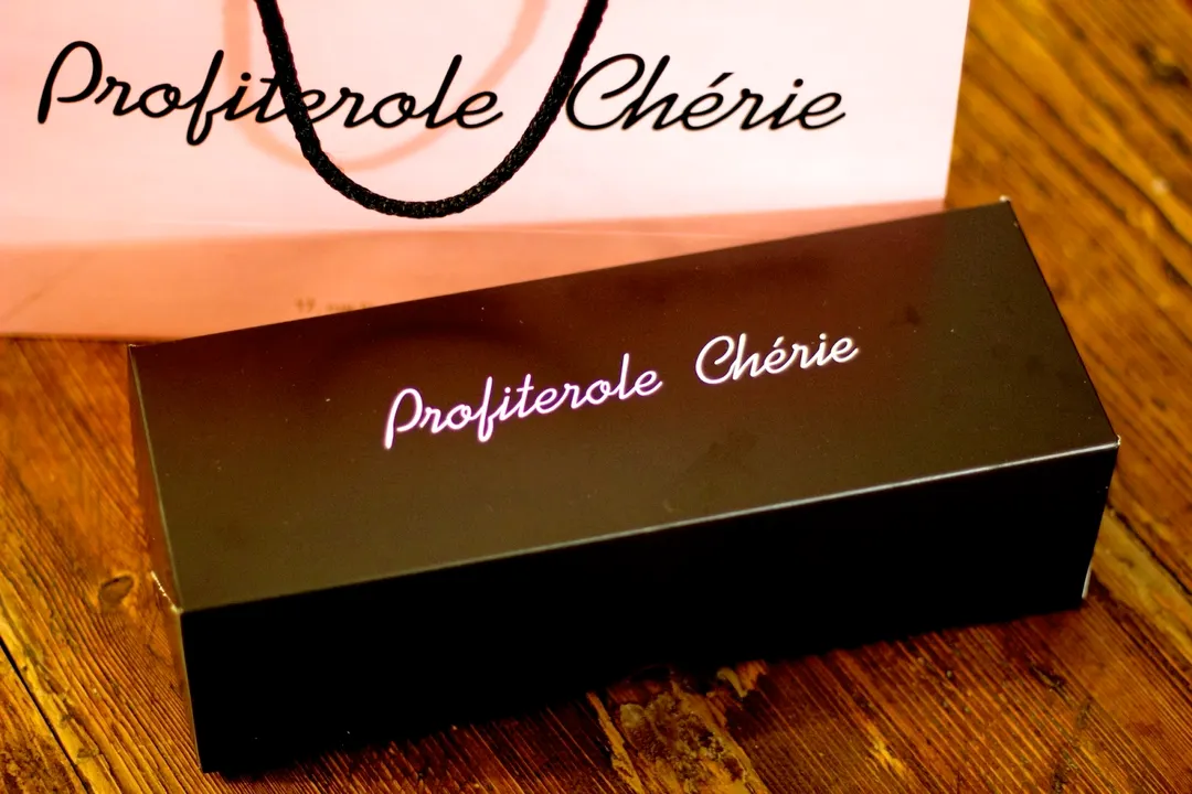 Profiterole Chérie Restaurant Shop Paris
