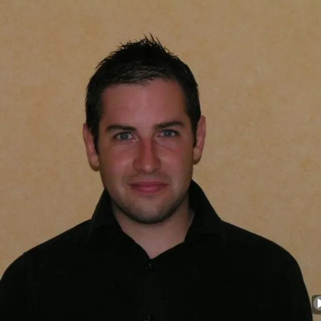 Damien R
