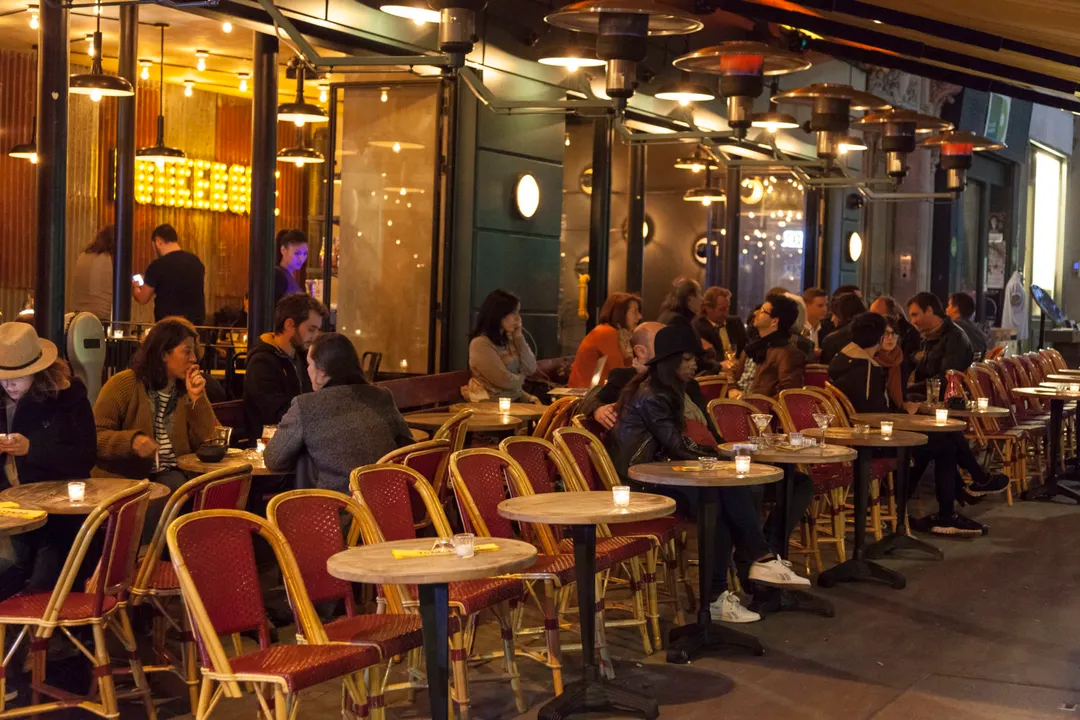 Dunkerque Restaurant Bar Paris