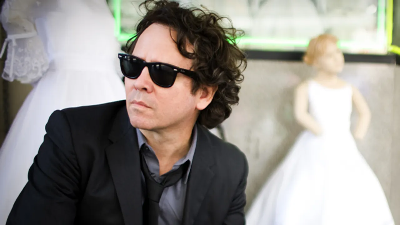 GRANT LEE PHILLIPS en concert