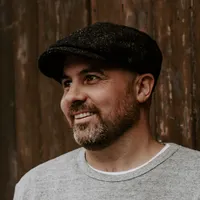 Tom Francis