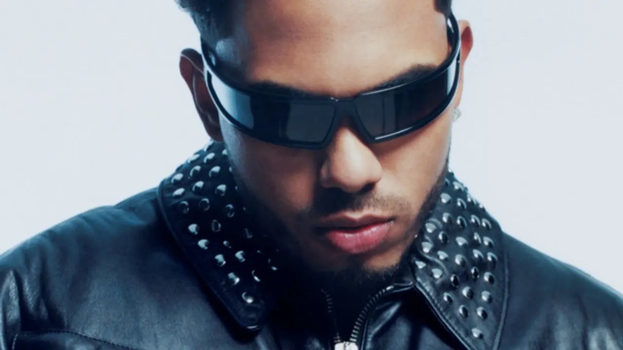 MYKE TOWERS