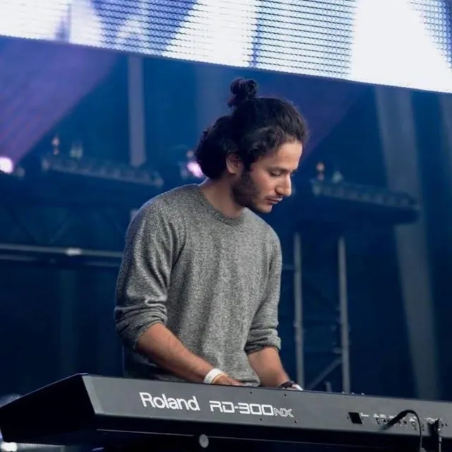 Raphaël R