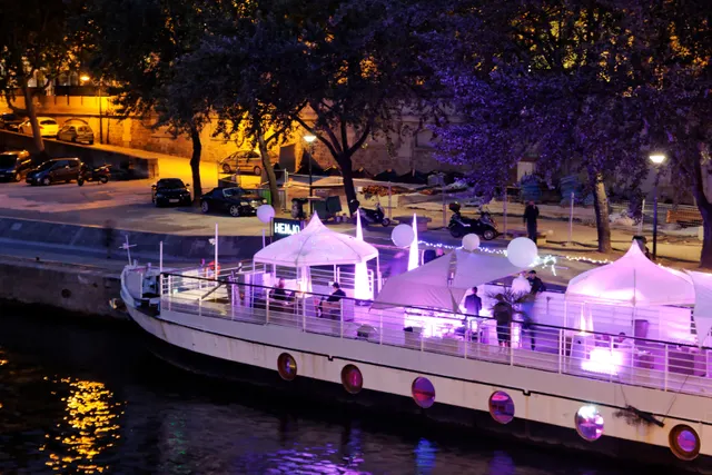 Péniche Henjo