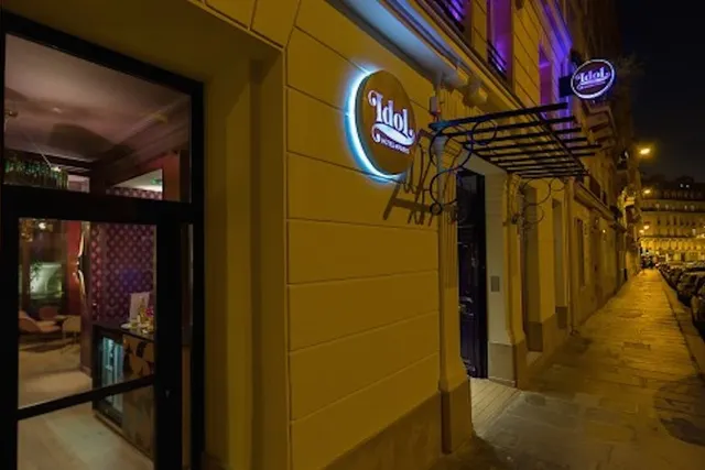 Idol Hotel