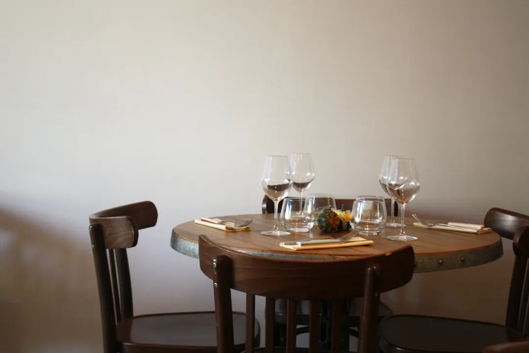 Aux Plumes Restaurant Paris